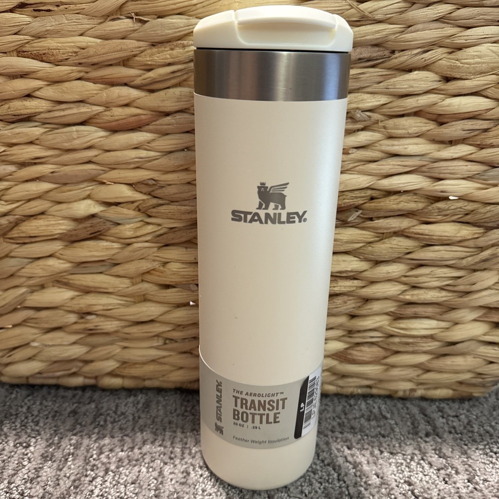 Stanley 20oz Cream Aerolight Transit  Stainless Steel Tall & Skinny Brand NWT